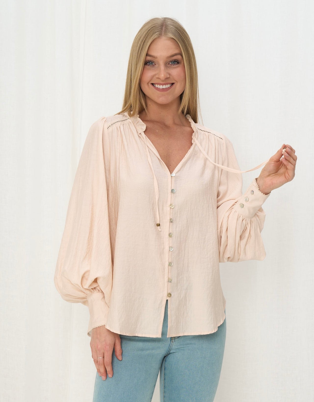 Dezlie Top - Ivory