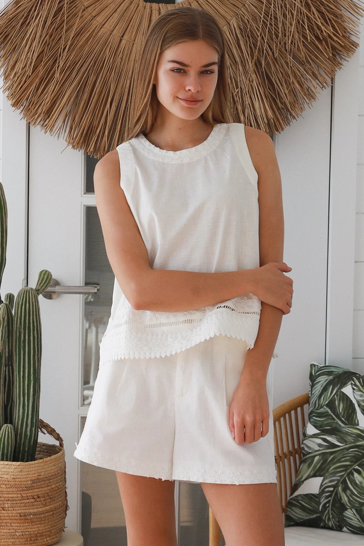 Isla Shift Top - White