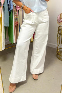 Thumbnail for White Solid Color Scalloped Patch Pocket Shift Jeans