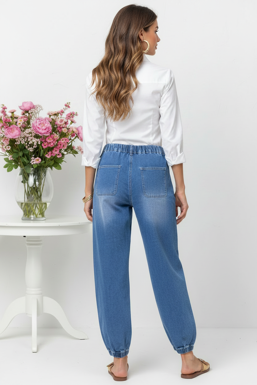 Back view - Denim Jogger Jeans white shirt